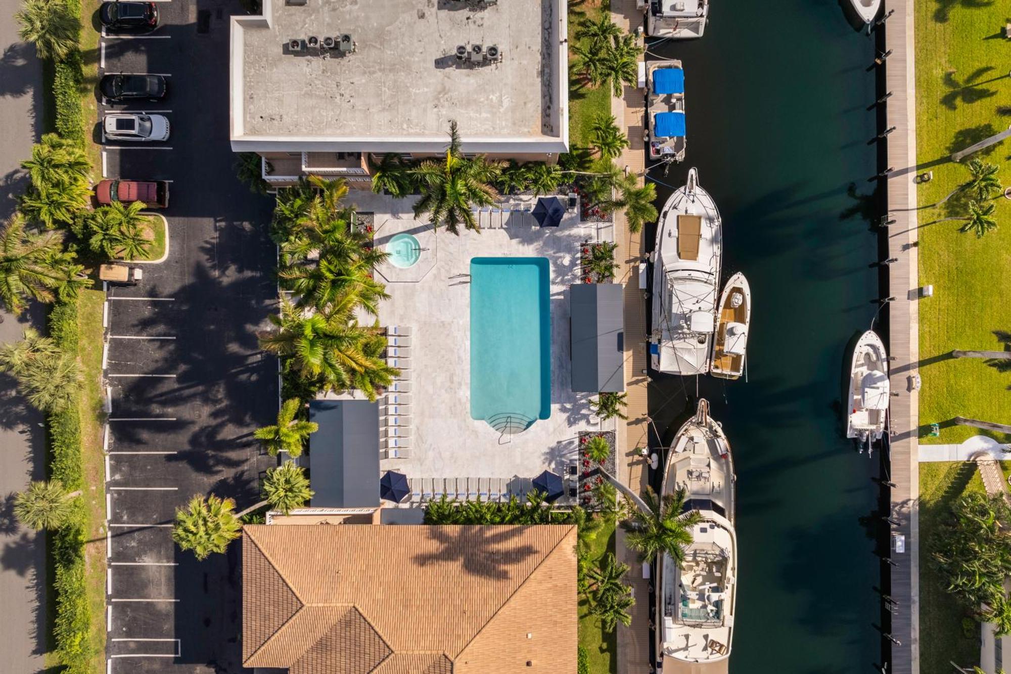 Coconut Bay Resort Fort Lauderdale Exterior photo