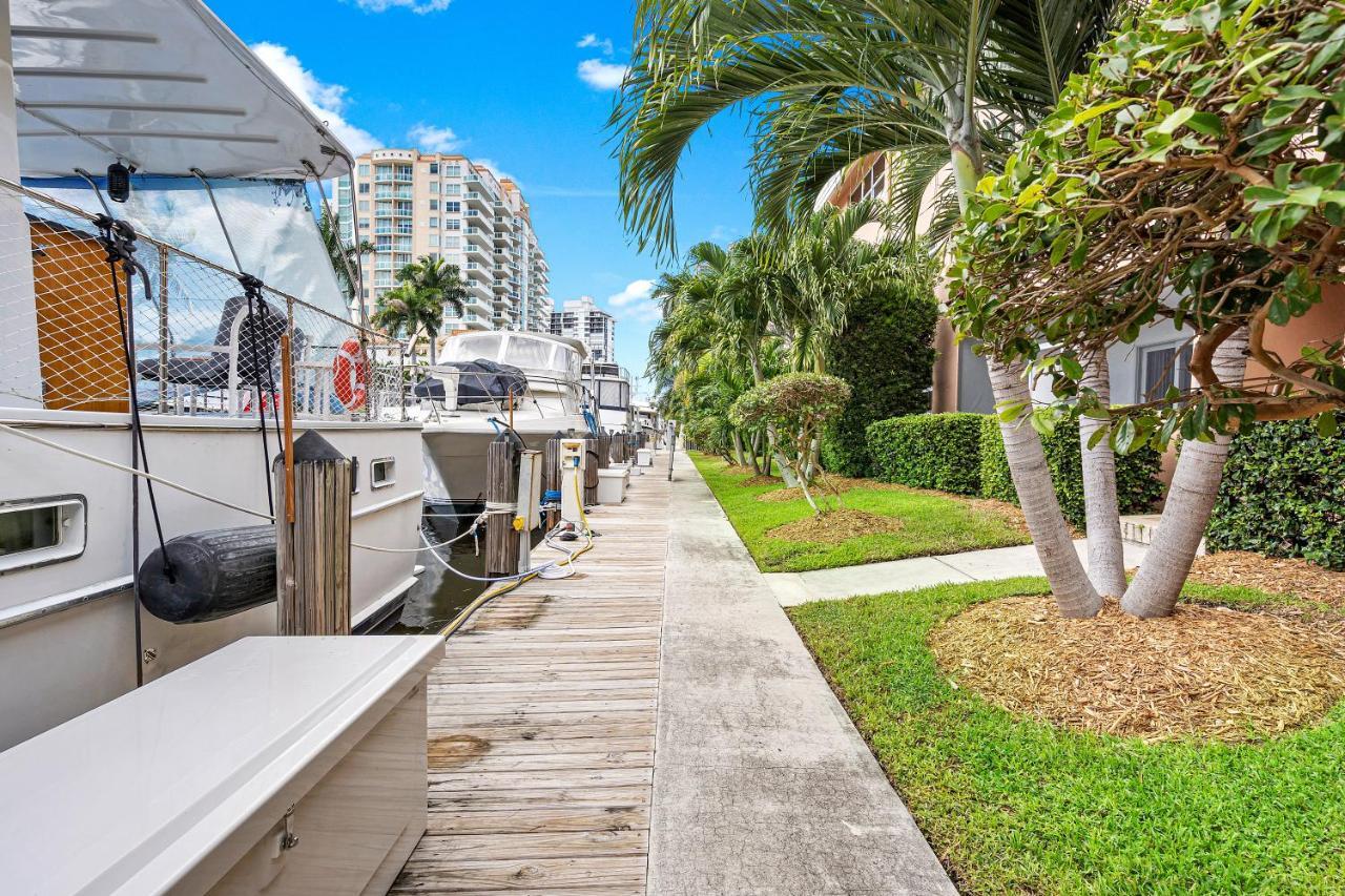 Coconut Bay Resort Fort Lauderdale Exterior photo